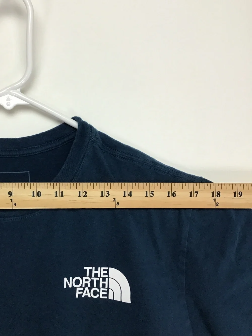 The North Face men’s short sleeve spellout tee shirt large
